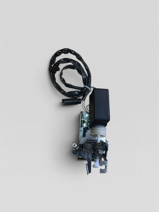 DT 4.63392 kapı Kilidi Merkezli Kilitli Sol Mercedes Atego A9437200635